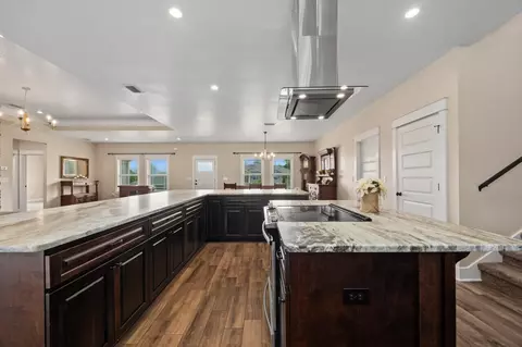 Kitchen - 5368 Dora St, Baker, FL 32531 photo 3 of 9