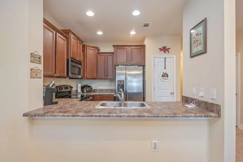 Kitchen - 124 E Iron Horse Dr, Crestview, FL 32539 photo 1 of 4