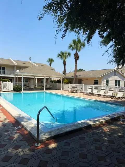 241 Ellis Rd UNIT 32, Miramar Beach, FL 32550
