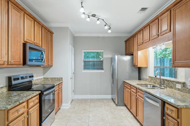 105 Duloft St, Fort Walton Beach, FL 32547