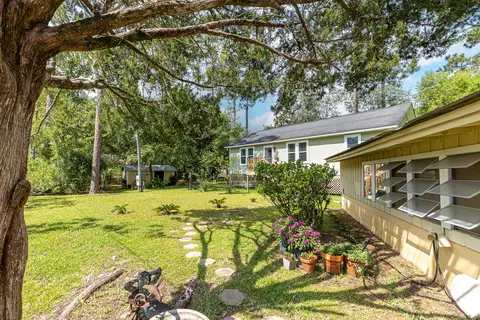 40 S 4th St, Santa Rosa Beach, FL 32459
