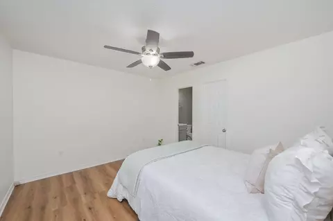 Bedroom - 114 Jeff Dr, Crestview, FL 32536 photo 1 of 6