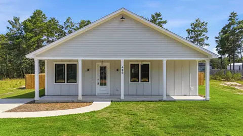 480 Arbour St, Defuniak Springs, FL 32433