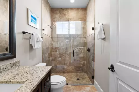 Bath - 1968 Baytowne Loop, Miramar Beach, FL 32550 photo 2 of 7