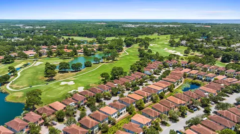 View/Area - 1968 Baytowne Loop, Miramar Beach, FL 32550 photo 3 of 9