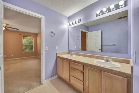 Bath - 272 Limestone Cir, Crestview, FL 32539 photo 1 of 5