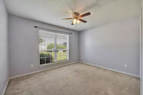 Bedroom - 272 Limestone Cir, Crestview, FL 32539 photo 2 of 5