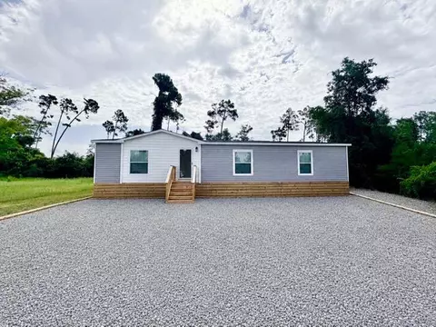 7430 Jefferson Ave, Southport, FL 32409