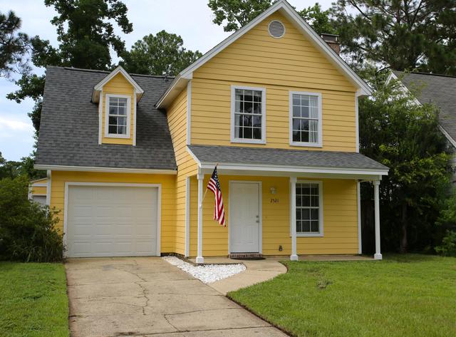 2521 Georgetown Ln, Fort Walton Beach, FL 32547