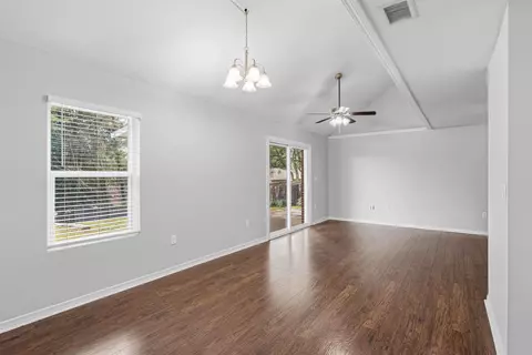 382 Riverchase Blvd, Crestview, FL 32536 photo 11