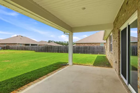 Exterior - 192 E Sky Way, Freeport, FL 32439 photo 4 of 9