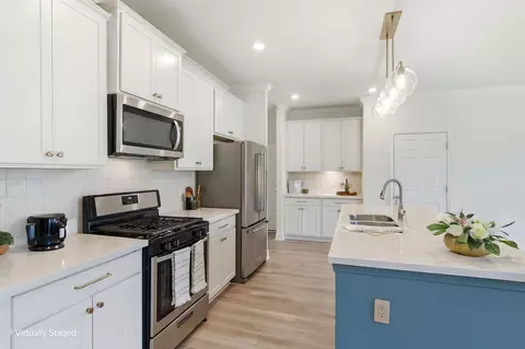 Kitchen - 192 E Sky Way, Freeport, FL 32439 photo 1 of 3
