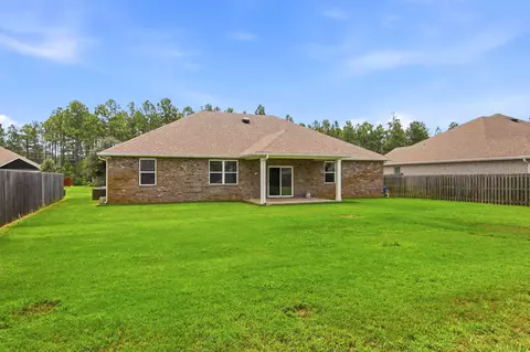 Exterior - 192 E Sky Way, Freeport, FL 32439 photo 6 of 9