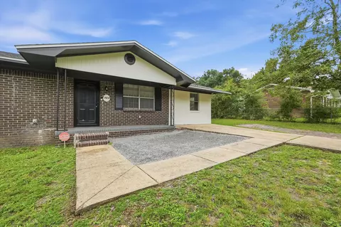 Exterior - 320 Forrest Pkwy, Crestview, FL 32539 photo 9 of 9