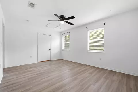 Bedroom - 320 Forrest Pkwy, Crestview, FL 32539 photo 3 of 9