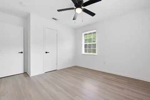 Bedroom - 320 Forrest Pkwy, Crestview, FL 32539 photo 7 of 9