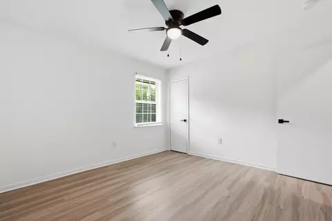 Bedroom - 320 Forrest Pkwy, Crestview, FL 32539 photo 5 of 9
