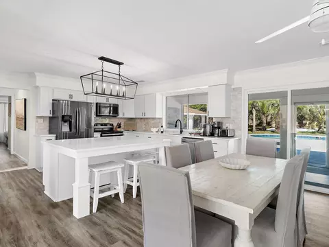 Kitchen - 58 Overlook Dr, Miramar Beach, FL 32550 photo 1 of 4