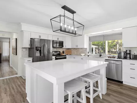 Kitchen - 58 Overlook Dr, Miramar Beach, FL 32550 photo 4 of 4