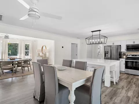 Dining - 58 Overlook Dr, Miramar Beach, FL 32550 photo 3 of 3