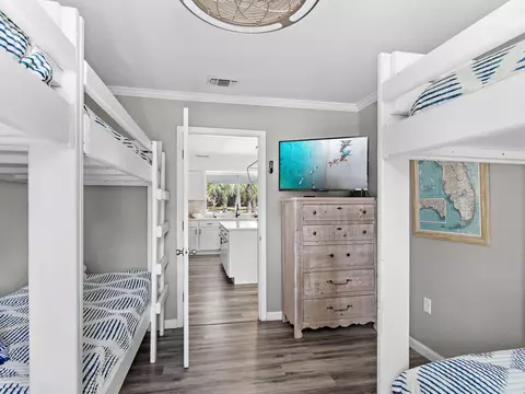 Bedroom - 58 Overlook Dr, Miramar Beach, FL 32550 photo 10 of 12