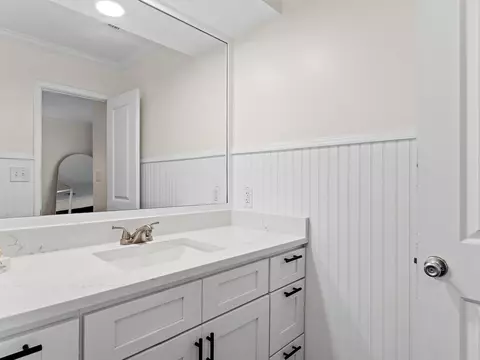 Bath - 58 Overlook Dr, Miramar Beach, FL 32550 photo 2 of 5