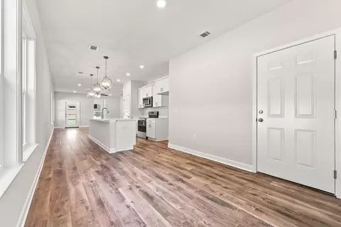 Entry Way - 102 Horizon Way, Crestview, FL 32539 photo 2 of 7