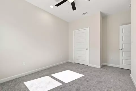 Bedroom - 104 Horizon Way, Crestview, FL 32539 photo 6 of 10