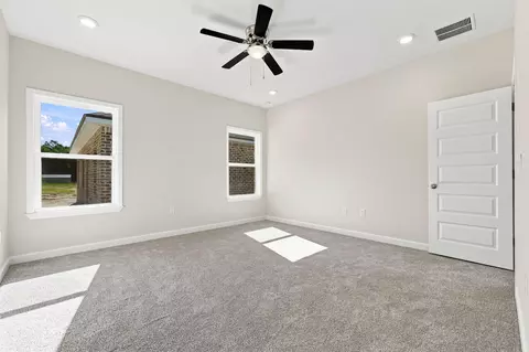 Bedroom - 104 Horizon Way, Crestview, FL 32539 photo 4 of 10