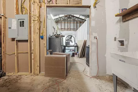 Entry Way - 3128 County Road 10, Samson, AL 36477 photo 5 of 5