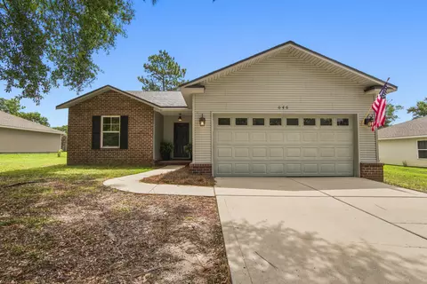 646 Hunters Ridge Rd, Defuniak Springs, FL 32433