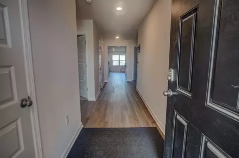Entry Way - 4732 Airmen Dr, Crestview, FL 32539 photo 1 of 2