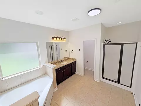 Bath - 5181 Rabbit Run, Crestview, FL 32539 photo 3 of 3