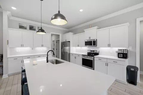 Kitchen - 130 Lumen Loop, Freeport, FL 32439 photo 2 of 7
