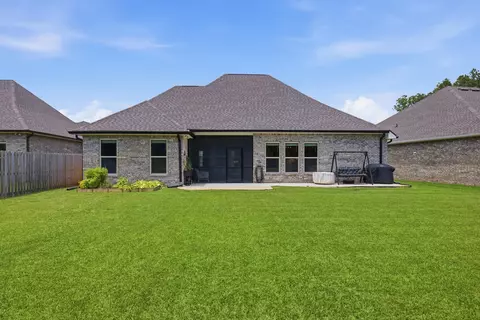 Exterior - 130 Lumen Loop, Freeport, FL 32439 photo 7 of 17
