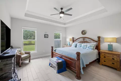 Bedroom - 130 Lumen Loop, Freeport, FL 32439 photo 1 of 11