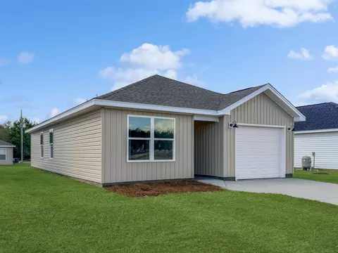 Exterior - 5436 Bayleaf Dr, Crestview, FL 32539 photo 3 of 5