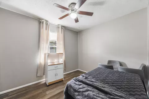 Bedroom - 469 Stillwell Blvd, Crestview, FL 32539 photo 1 of 2