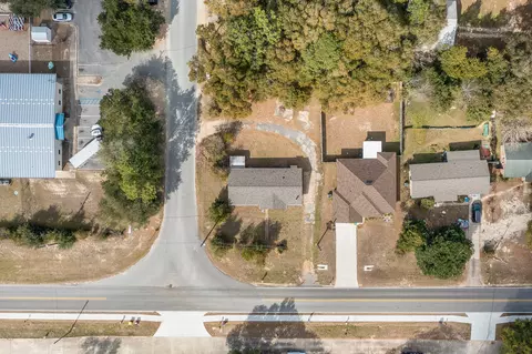 View/Area - 469 Stillwell Blvd, Crestview, FL 32539 photo 4 of 5