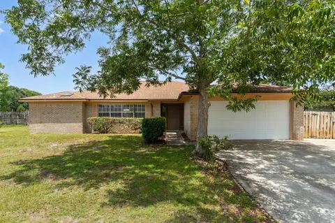 103 Tanglewood Ct, Fort Walton Beach, FL 32547