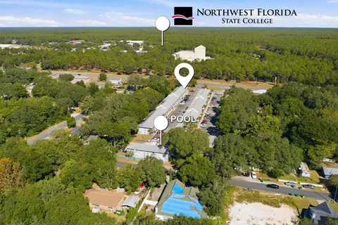 201 E College Blvd #16, Niceville, FL 32578
