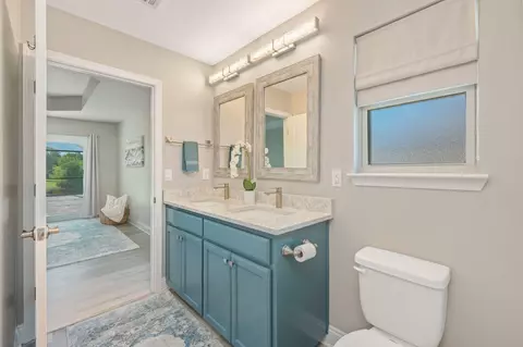 Bath - 182 Amadeus Ave, Freeport, FL 32439 photo 1 of 5