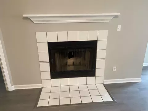 Living - 41 Ruby Cir, Mary Esther, FL 32569 photo 3 of 3