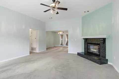 Living - 5802 Stafford Blvd, Crestview, FL 32539 photo 2 of 6