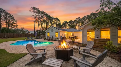 10 Fairway Dr, Santa Rosa Beach, FL 32459
