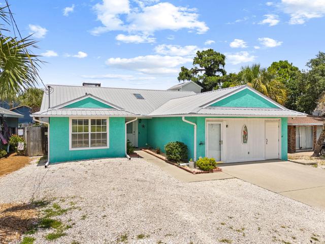 3924 Vicar St, Panama City Beach, FL 32408