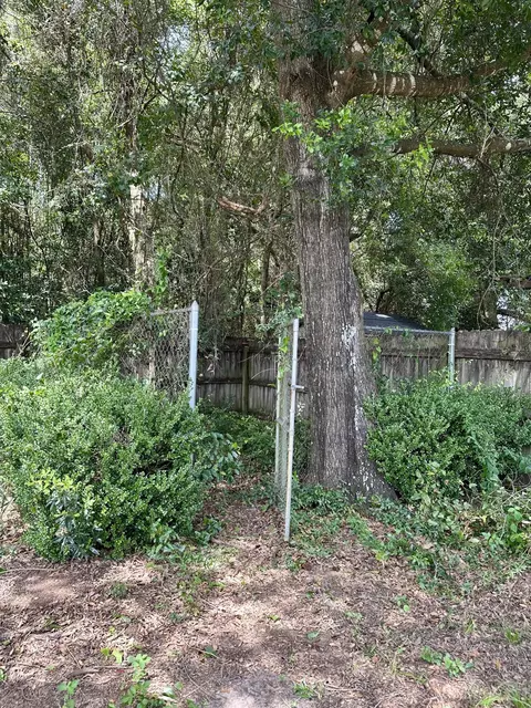 Exterior - 5309 Goshawk Dr, Milton, FL 32570 photo 7 of 7