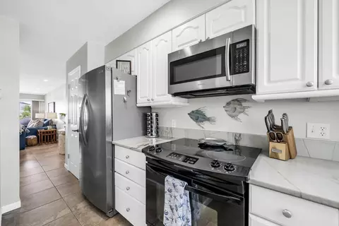 Kitchen - 159 Durango Rd #159, Destin, FL 32541 photo 2 of 5