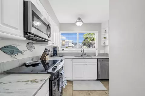 Kitchen - 159 Durango Rd #159, Destin, FL 32541 photo 1 of 5
