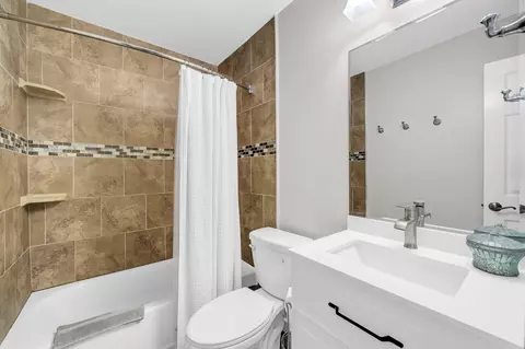 Bath - 159 Durango Rd #159, Destin, FL 32541 photo 4 of 6
